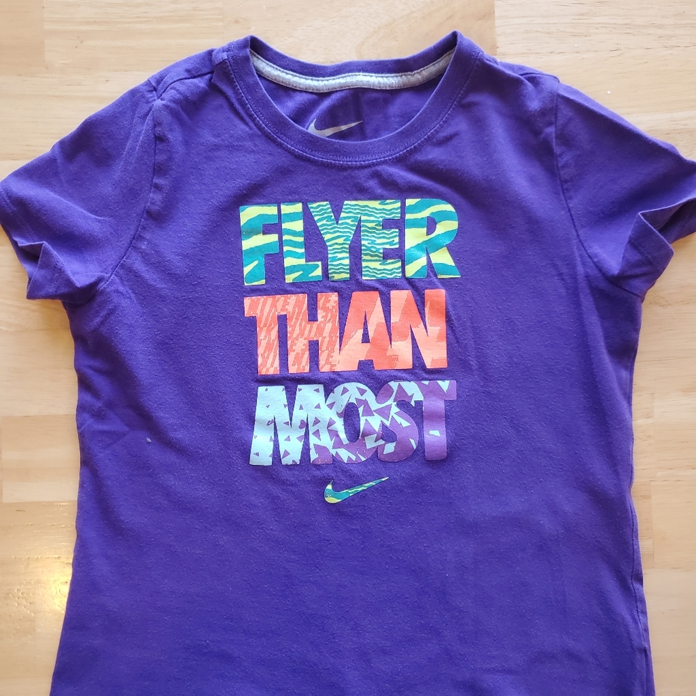 Nike T-shirt